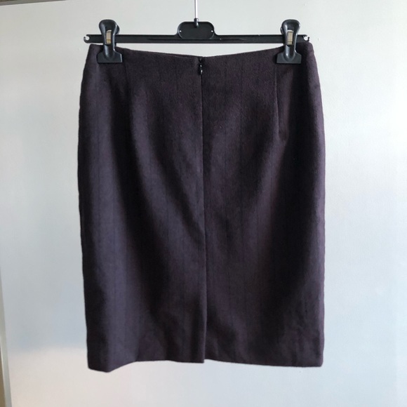AKRIS Pinstripe Plum Wool Pencil Skirt - Picture 2 of 3